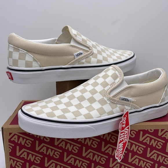 Vans WMNS Checkerboard Sneakers Classic Slip-On
(Checkerboard)Trtldvtrwht - Picture 9 of 16